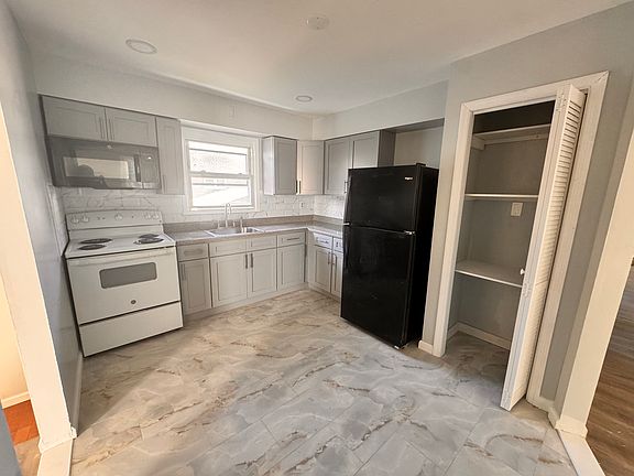 Large Kitchen to share - you will have your own shelf in the pantry and your own cabinet space