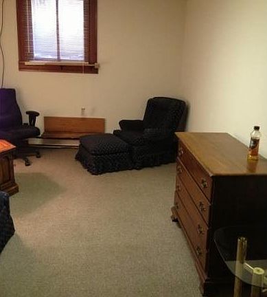 5th image of 510 S Woodlawn Ave