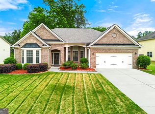 3700 Long Lake Dr, Douglasville, GA 30135