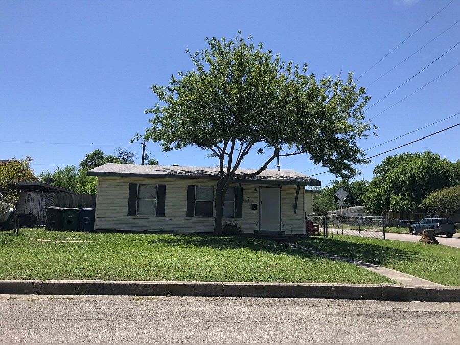1st image of 102 Coral Ave