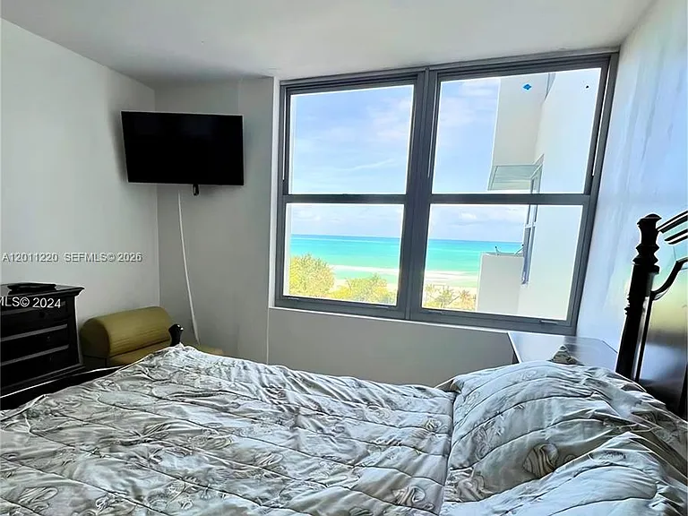 2899 Collins Ave #905 — Photo 7