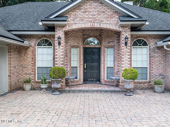 2nd image of 6992 TONGA Drive