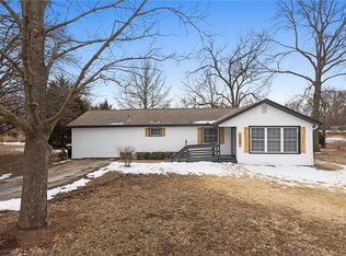 1219 NE 88th St, Kansas City, MO 64155