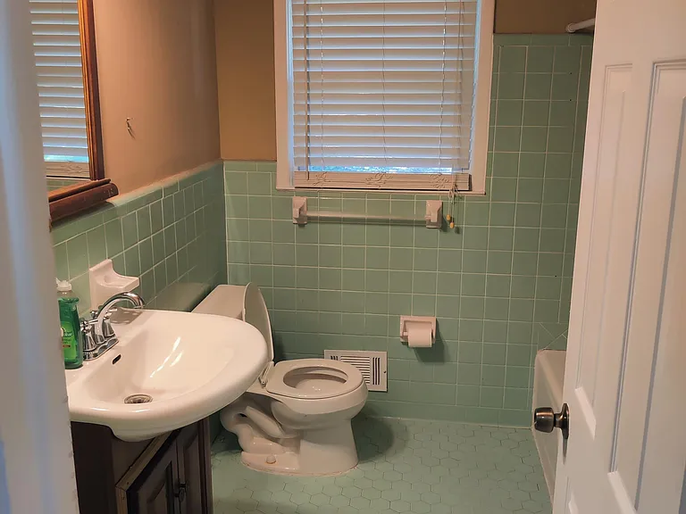 2505 Ashworth Lake Rd — Photo 11
