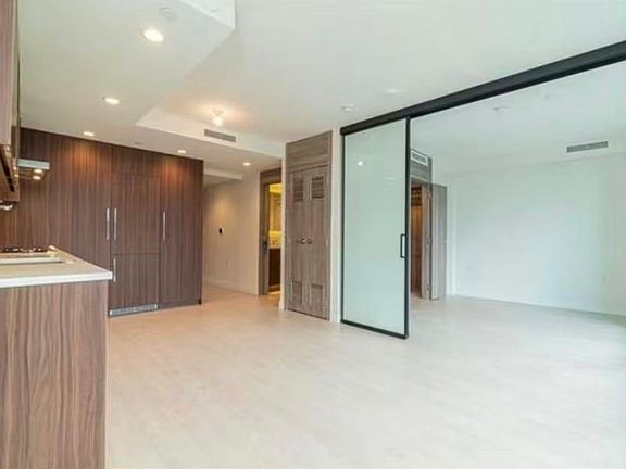 4th image of 1768 Cook St #7XX