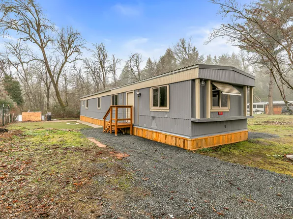 24542 Redwood Hwy Unit 38, Kerby, OR 97531