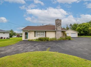 145 Hillside Ave, Oswego, NY 13126