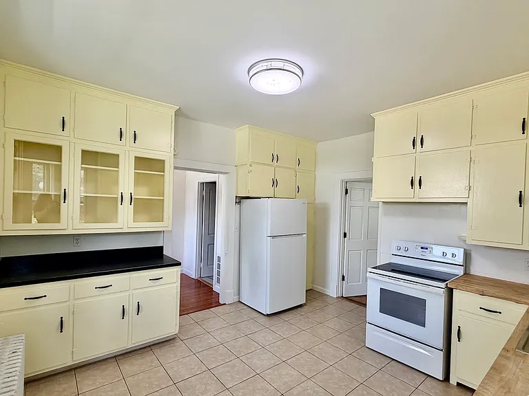 317 N Market St #1 — Photo 11