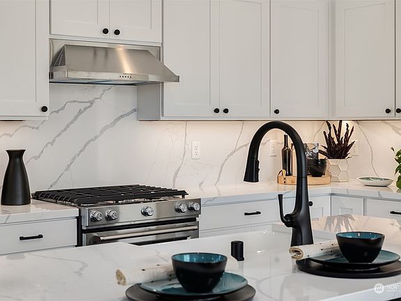 3rd image of 27208 NE 141st Street