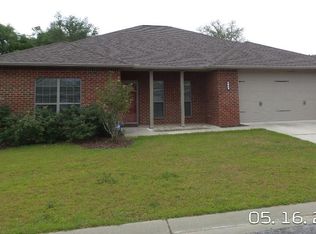 4592 Hermosa Rd, Crestview, FL 32539