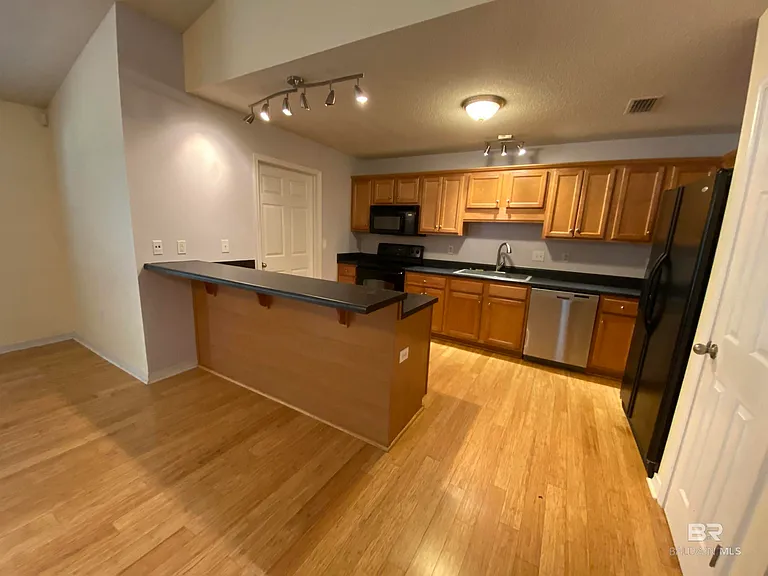 193 Lakeview Loop — Photo 4