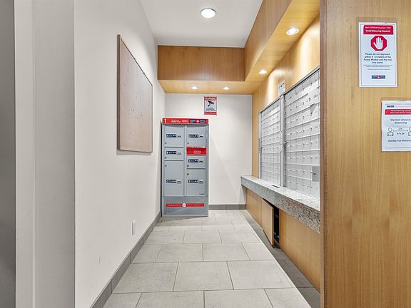 3rd image of 33539 Holland Ave #207