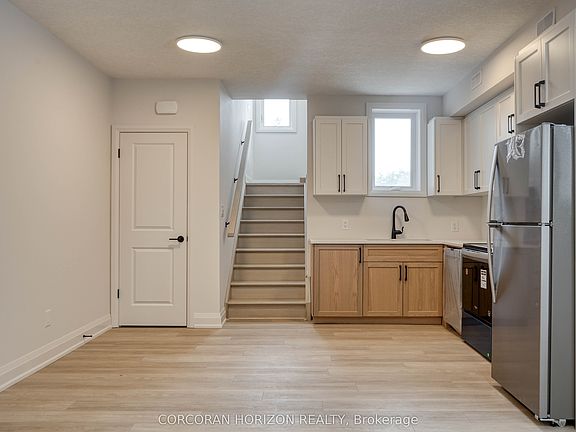 2nd image of 800 Myers Rd #107