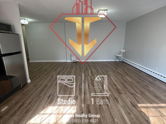4th image of 36 Duncan Ave #2G