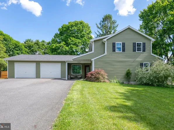 12467 Winterstown Rd, Felton, PA 17322