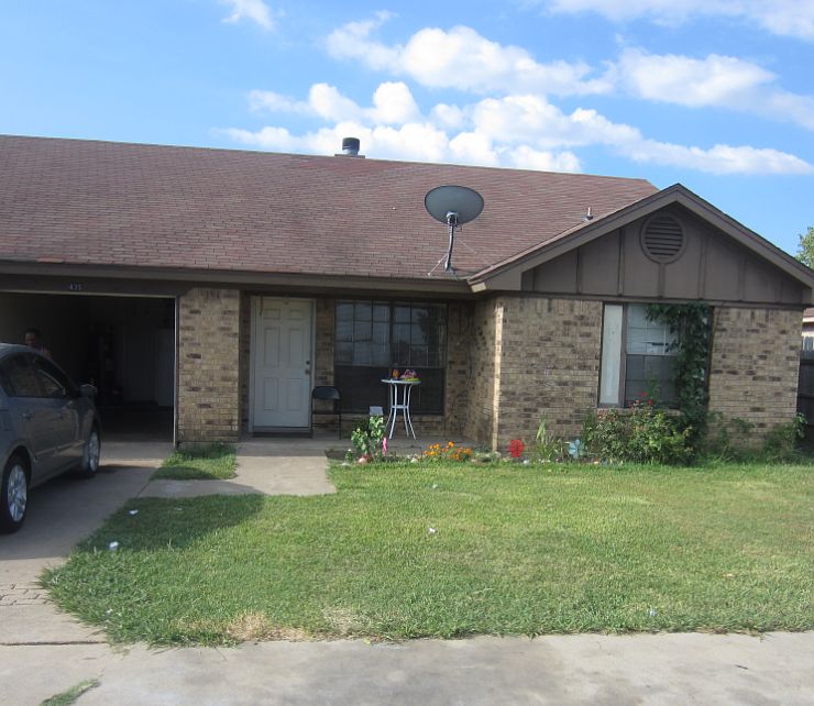 1st image of 433 Signal Hill Ct N