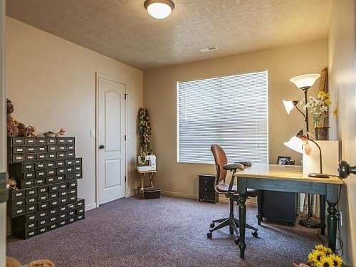 4th image of 6021 N Bayshore Dr