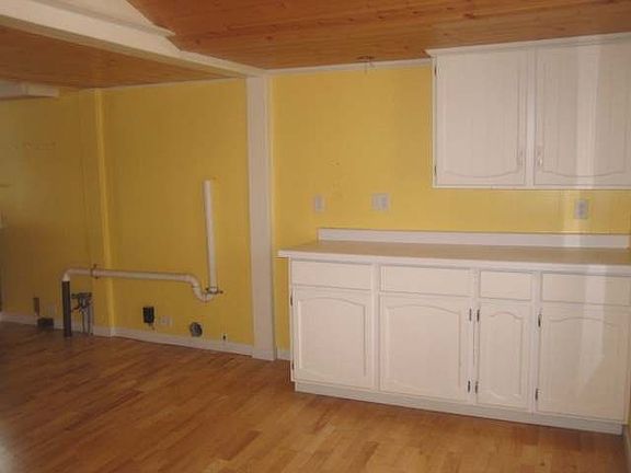 4th image of 5553N E ECHO LAKE RD