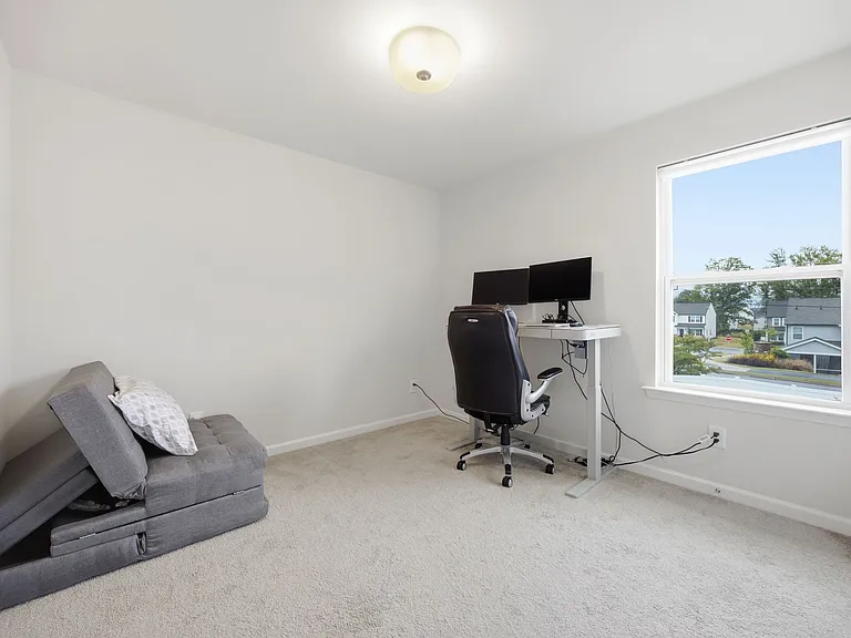 1401 Addison Lake St — Photo 34