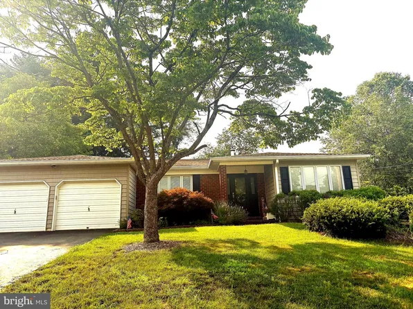 665 Paxson Ave, Hamilton, NJ 08619