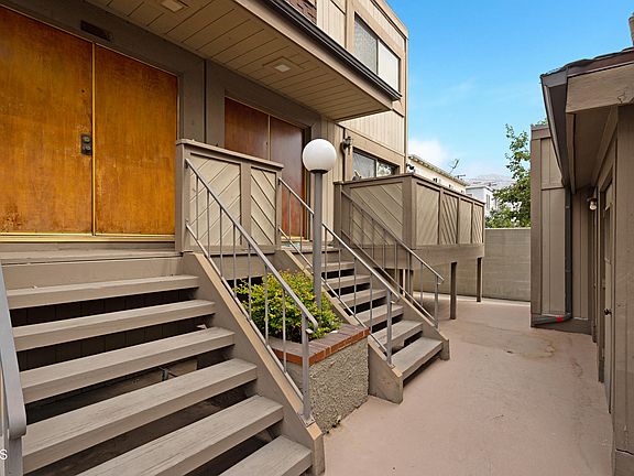 4th image of 503 E Tujunga Ave APT B