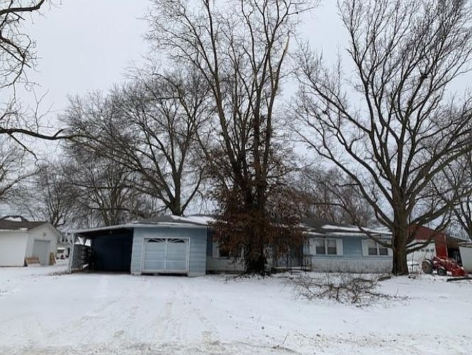 2nd image of 407 N Audrain St
