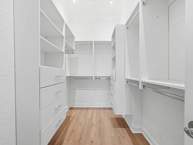 2236 Soho Bay Ct — Photo 17