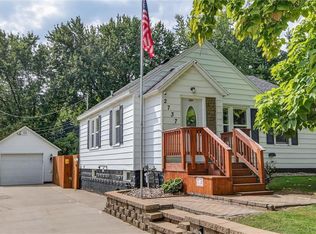 2737 Shale Ledge Rd, Eau Claire, WI 54703