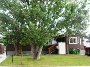 2004 Bonnie Brae St, Casper, WY 82601