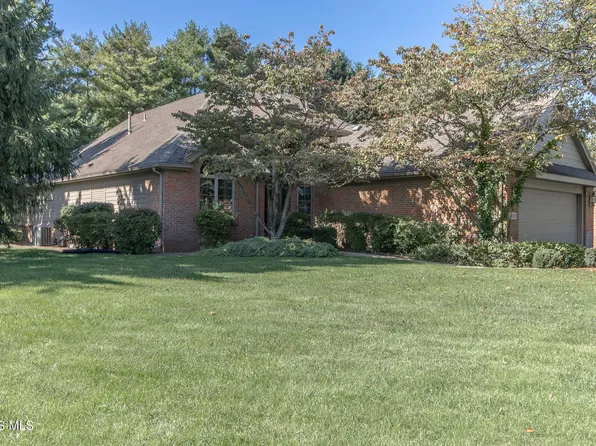 4811 Dressage Ln, Sylvania, OH 43560