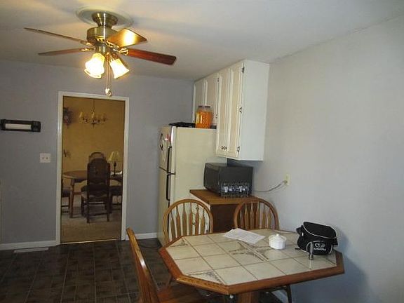 5th image of 2390 W Winslow Dr