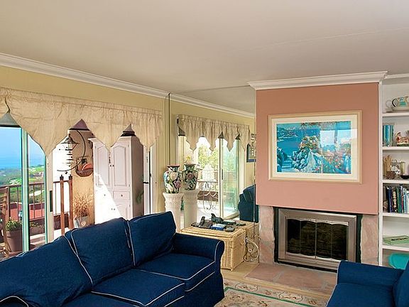 4th image of 3200 La Rotonda Dr Unit 616