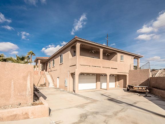 3rd image of 1732 Mandarin Dr