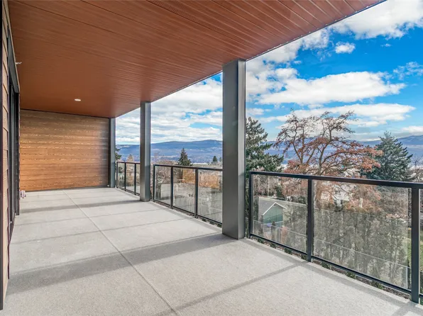 2760 Olalla Rd #206, West Kelowna, BC V1Z 2A9