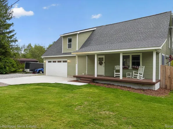 5835 Warner Rd, Fowlerville, MI 48836
