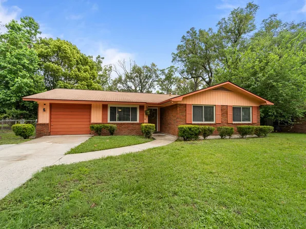 6 Monica Blvd, Savannah, GA 31419