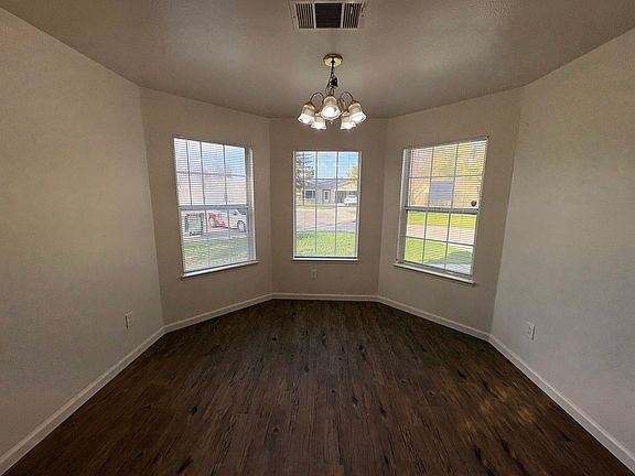 5th image of 2403 W Sweet Ct