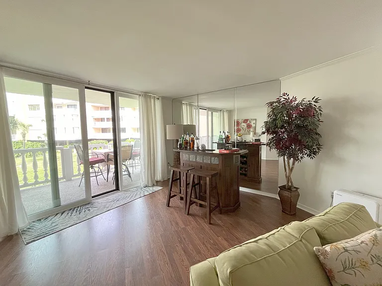 6600 Sunset Way #105 — Photo 4