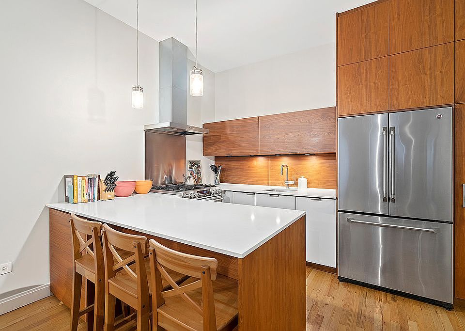 1st image of 288 5th Ave APT 4F