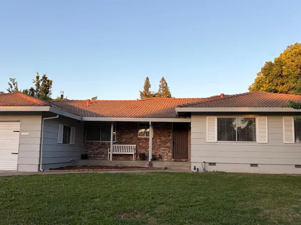 4936 Brookglen Way, Carmichael, CA 95608