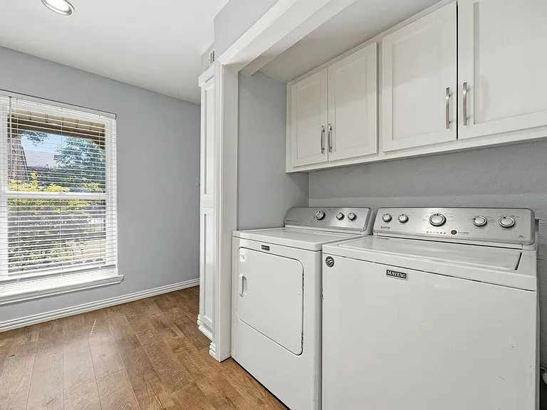 2955 Country Place Cir — Photo 13