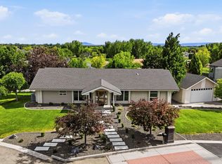 2020 Primrose Ln, Nampa, ID 83686