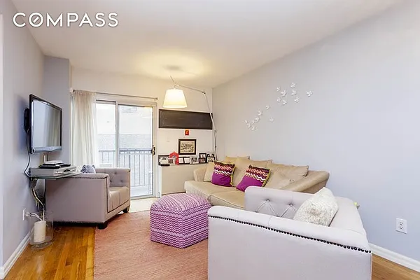 Rented by Compass | media 11