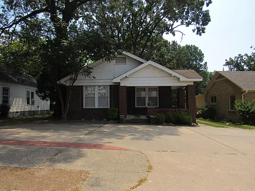 2116 Main St #1 Photo 1 2116 Main St #1 Photo 1