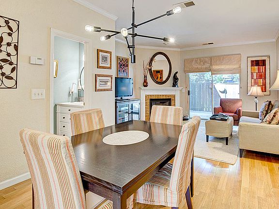 3rd image of 1179 Eardley Ave