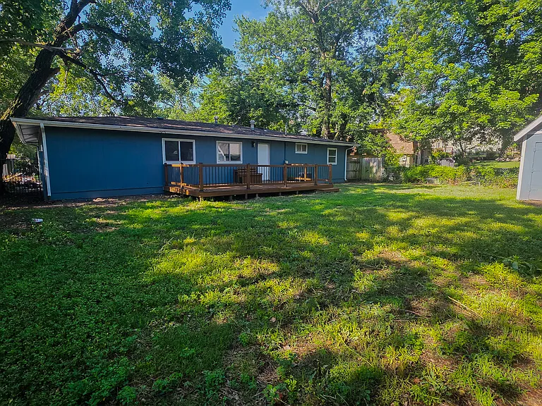 7332 W Quail Ln — Photo 10