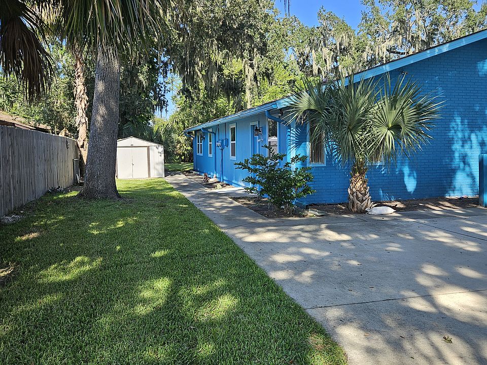 1st image of 1561 Sunset Ln #A
