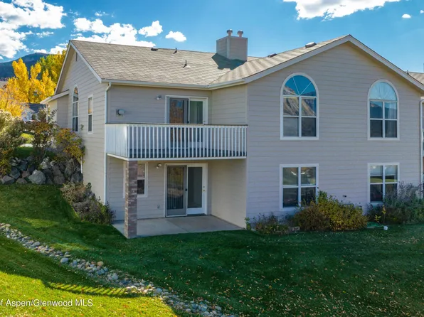 20 W Ridge Ct, Parachute, CO 81635