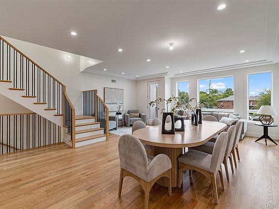 5th image of 17 Union Road #208