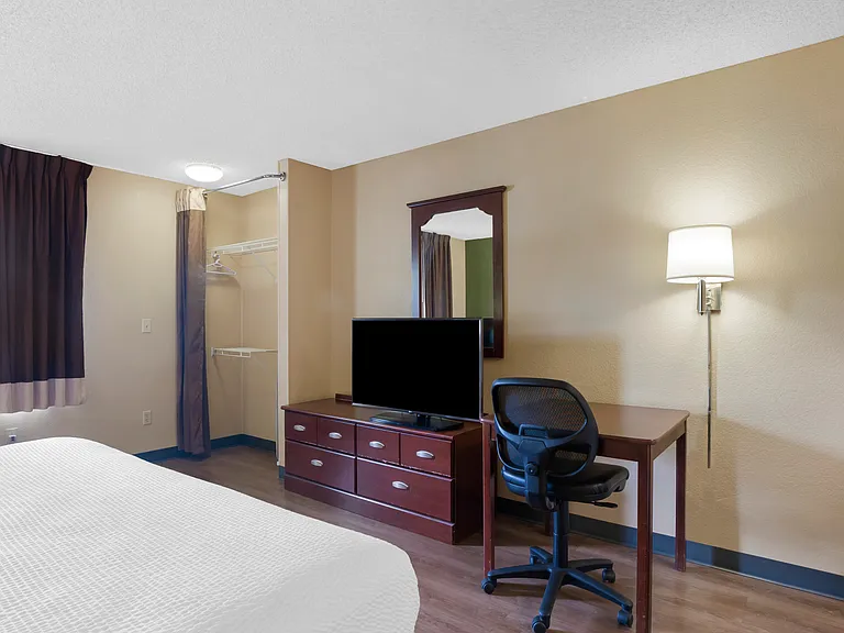 Studio Suite - 1 King Bed
